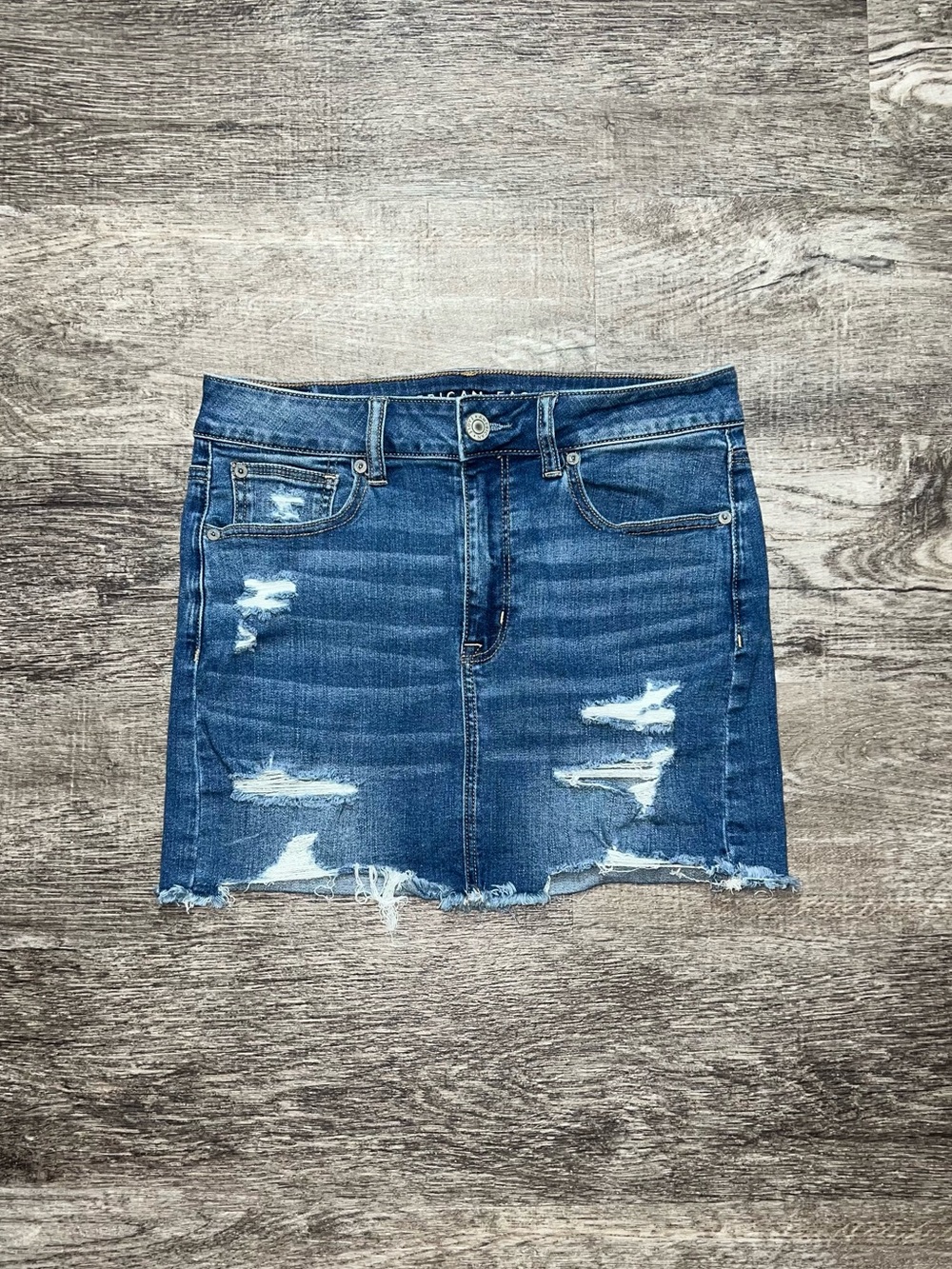 American Eagle Hi-Rise Mini Stretch Distressed Denim Jean Skirt Women’s Size 10